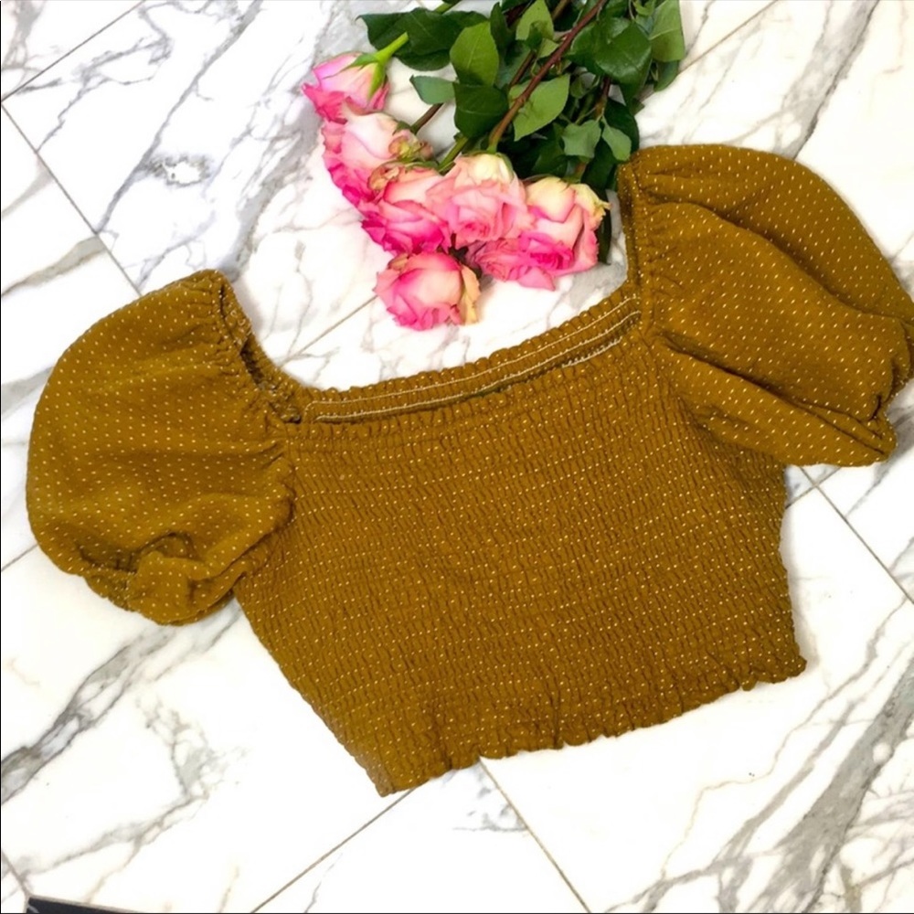Wild Fable Puffy Sleeve Top